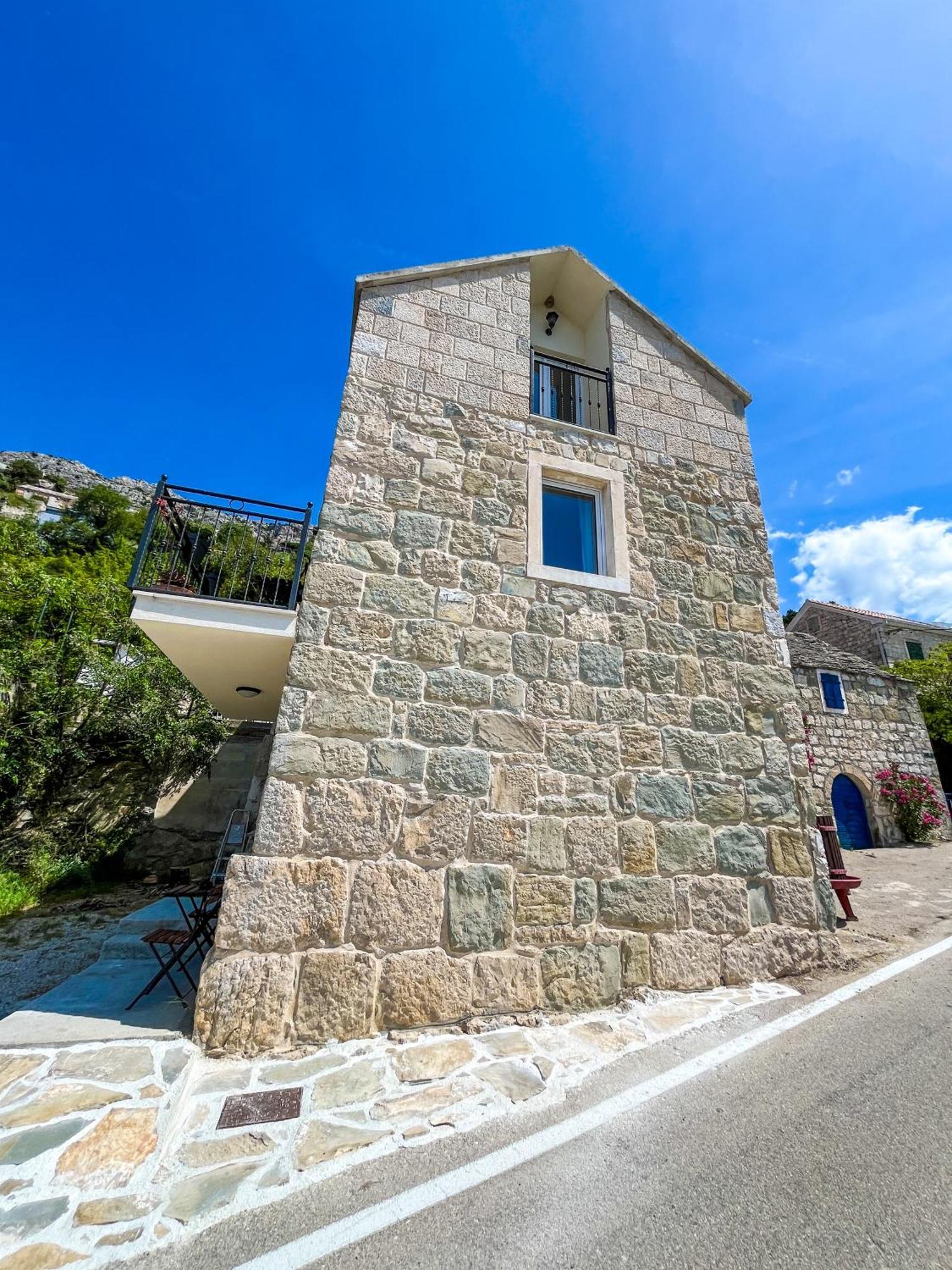 Апартаменты Old Stone House Klaric Брела Экстерьер фото
